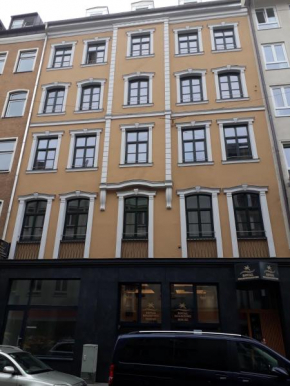 Royal Boardinghouse GmbH - Munich